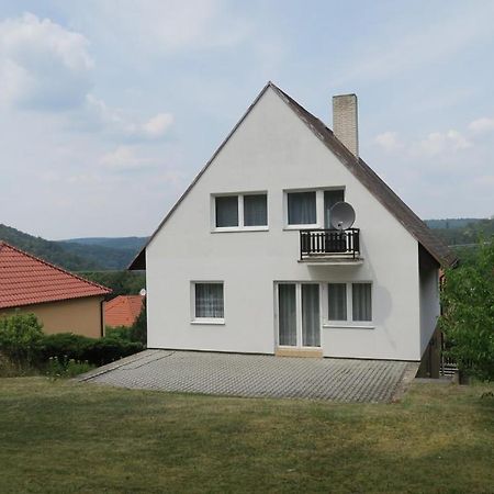 Holiday Home In Krivoklat 1156 エクステリア 写真